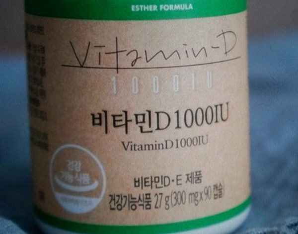 ì˜ì–'ì œ ì „ë¬¸ ì˜ì‚¬ì„ ìƒë‹˜ ì—¬ì—ìŠ¤ë