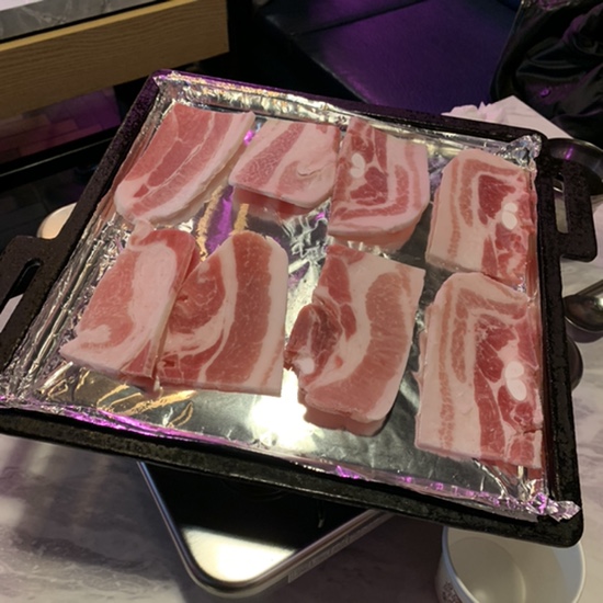  용산 맛집 "봉돼지" 냉동삼겹살 솔직후기