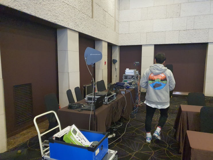 hdmi 무선 리피터 프롬프터 설치 연자 모니터 설치 hdmi 무선 리피터 프롬프터 설치 연자 모니터 설치