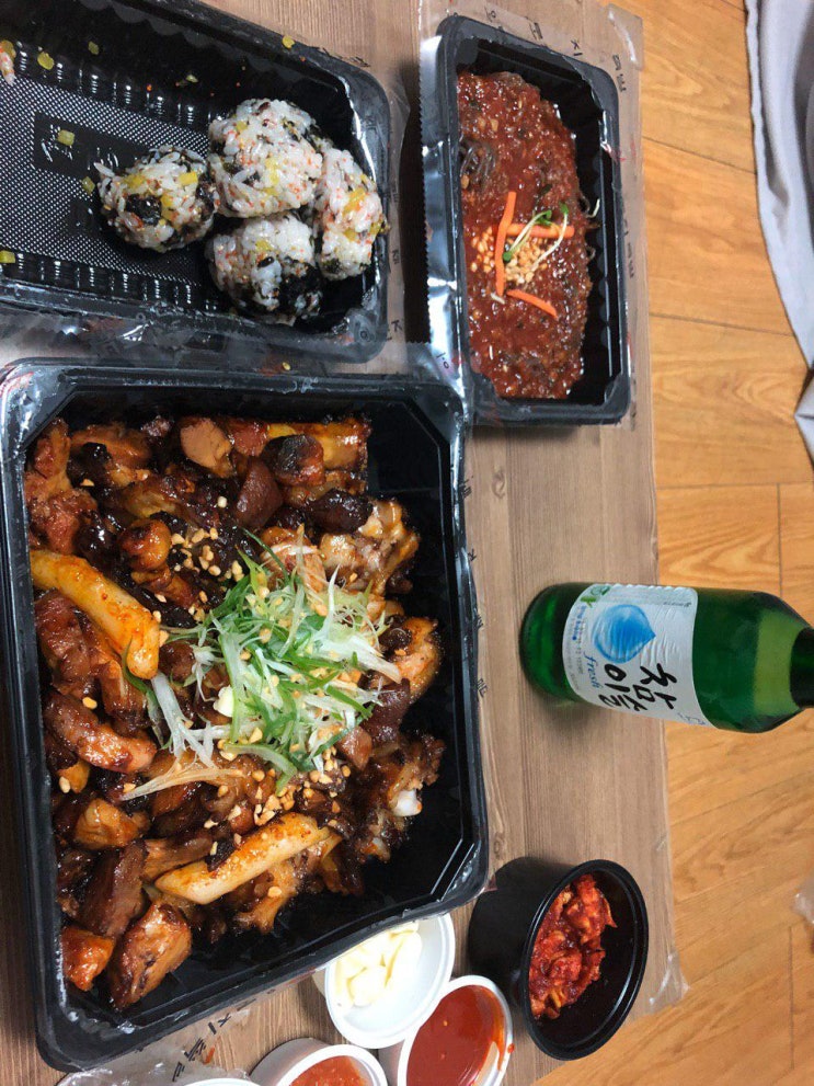  11월29일 밤야식은 족발