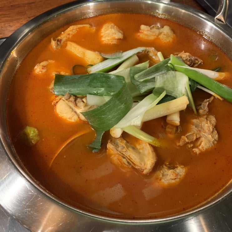  대학로 맛집｜메밀향그집 닭볶음탕 먹고 혜화역 데이트
