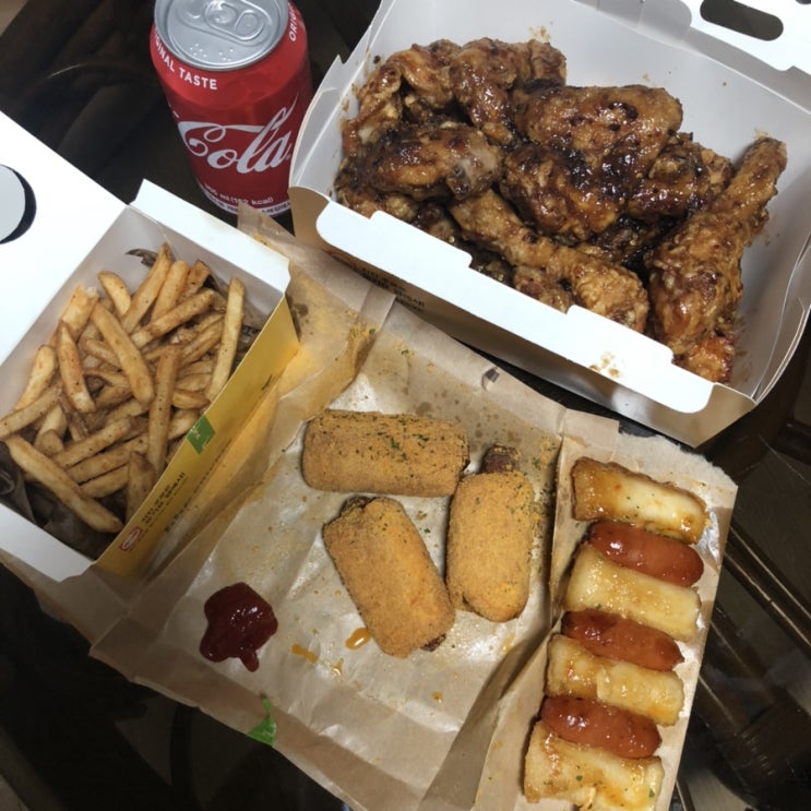  bhc 신메뉴 치킨 추천 :: 블랙올리브 + 뿌링소떡소떡 + 뿌링핫도그 + 감자튀김