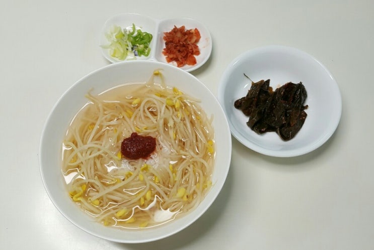 집밥- 비오는 날 뜨끈한 콩나물국밥 집밥- 비오는 날 뜨끈한 콩나물국밥