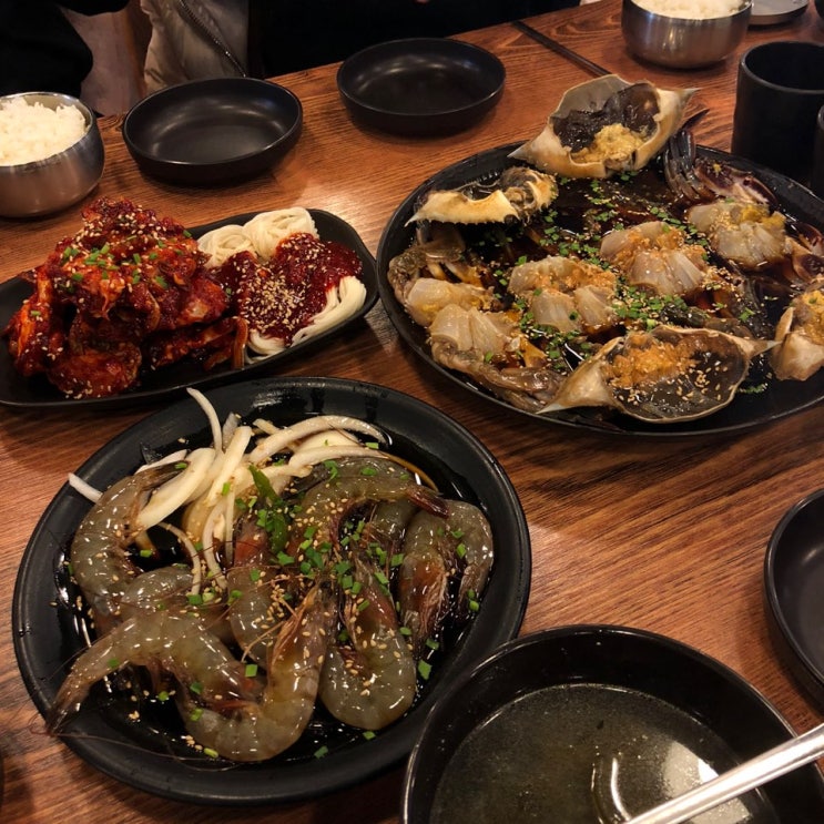  창원 가로수길 맛집, 해변의꽃게(무한리필)