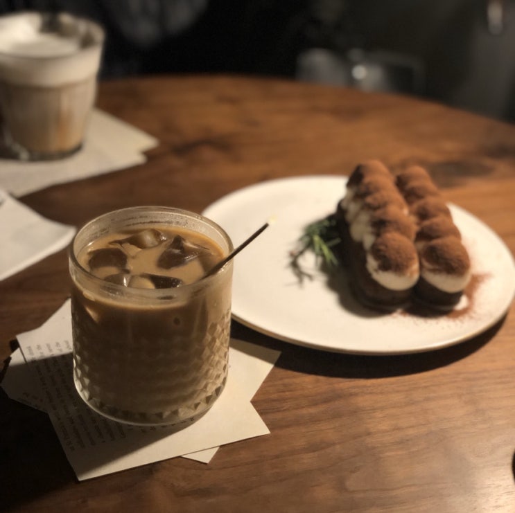 <열정도> 티라미수가 정말 맛있는 열정도 카페 로지커피