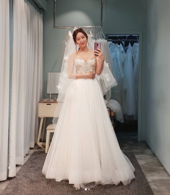 배우 전혜빈 2살연상 비연예인과 발리에서 결혼설 [전혜빈 결혼과 이모저모]
