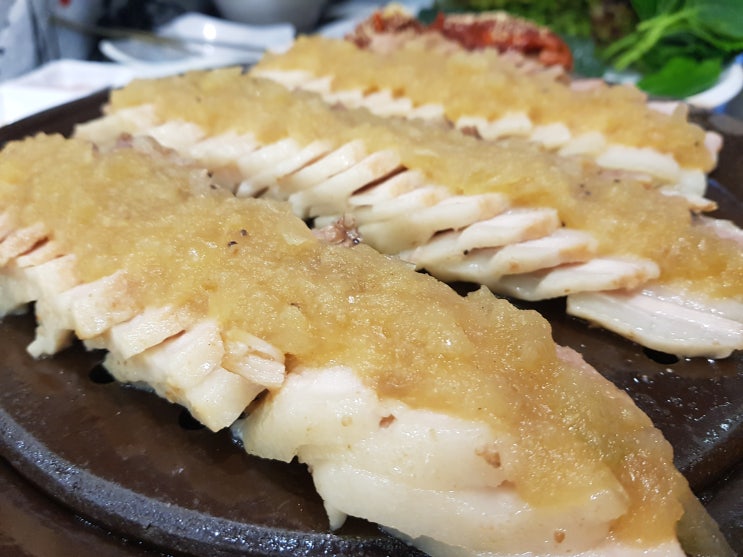  부산 초량동 맛집, 보쌈은 보쌈김치맛! 무말랭이는 덩달아 맛나죠~