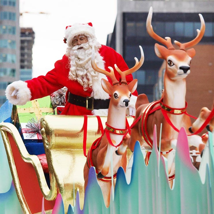The oldest Santa Claus Parade in the world, 토론토 산타클로스 퍼레이드를 보다