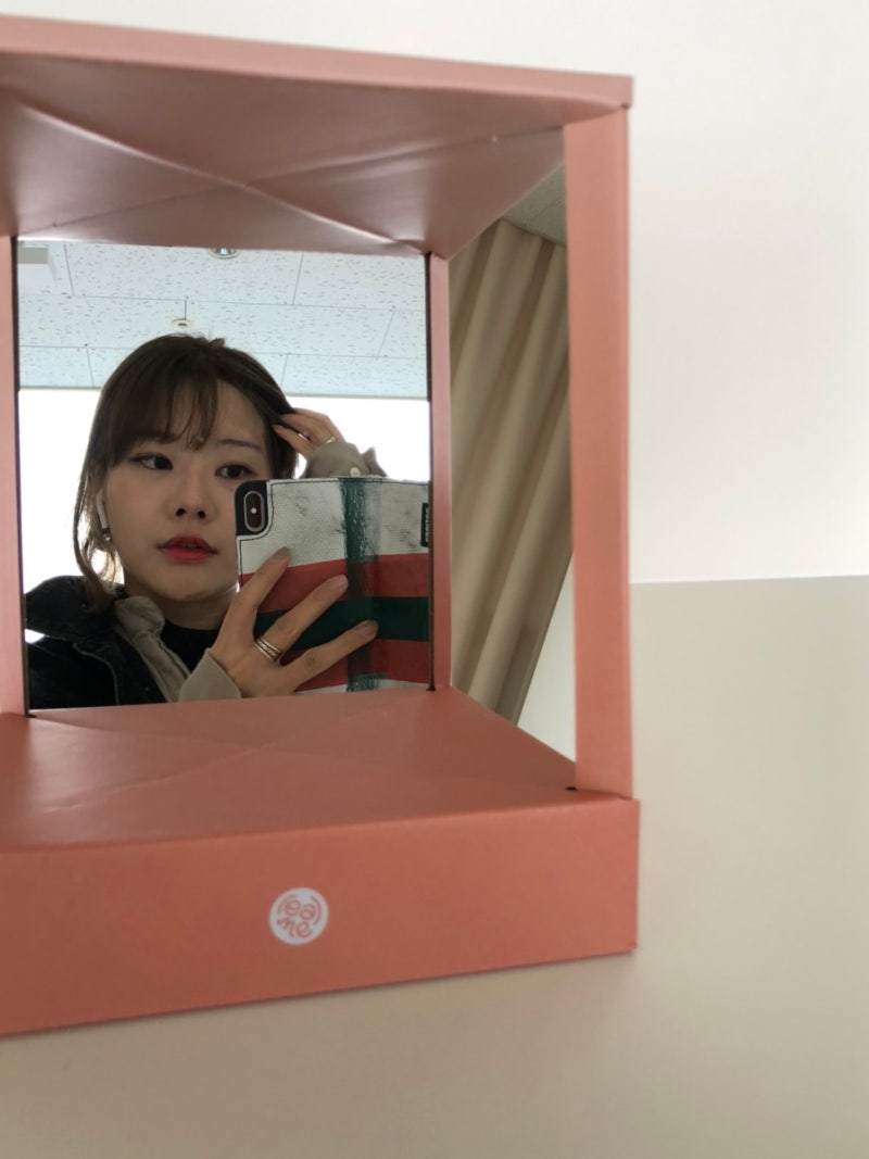 무반전거울 리얼미 화장대 거울로 쓴 후기 - 사람들이 보는 내얼굴?
