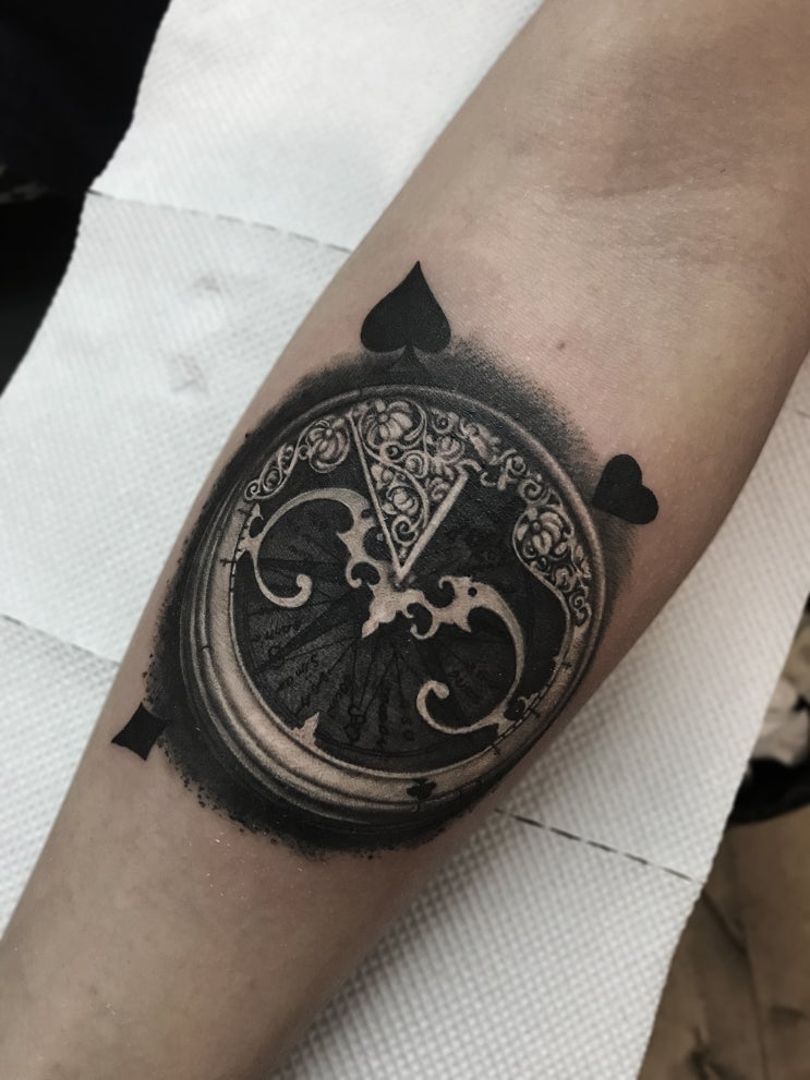  [ 의정부타투 화담 ] 블랙앤그레이 Compasstattoo 엔틱 나침반문신