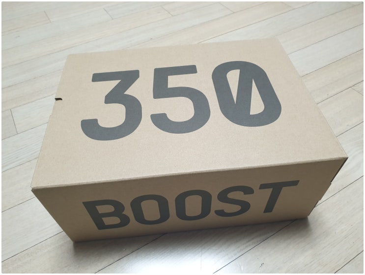  이지부스트350 트리플블랙 구매후기 사이즈팁