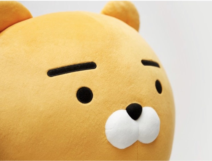  대형 자이언트 라이언 인형을 크리스마스 트리대신....? 요기서..!