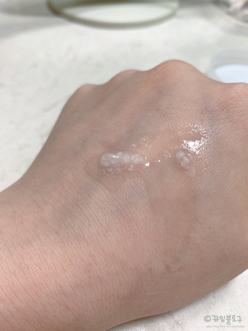 출산 오일과 함께 스트레치 마크를 위한 코코넛 오일