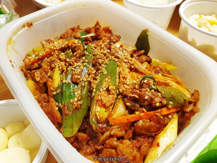 두정동 공룡닭발&불닭 오돌뼈 배달 주문했어요. 두정동 공룡닭발&불닭 오돌뼈 배달 주문했어요.