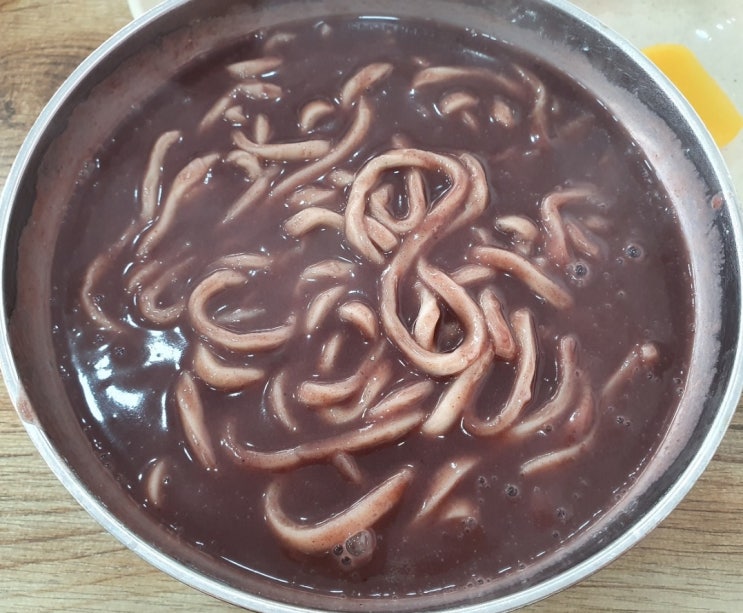  전주 효자동 찐빵, 만두, 팥 칼국수 맛집 <민들레> (상산고 맞은편)