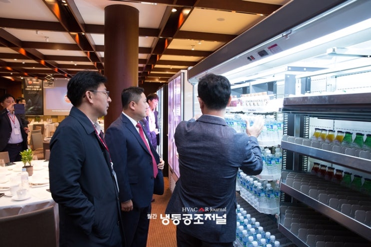  아르네코리아 “매장 내 냉매배관 필요 없는 워터루프 시스템 등 2020년 신제품 론칭”