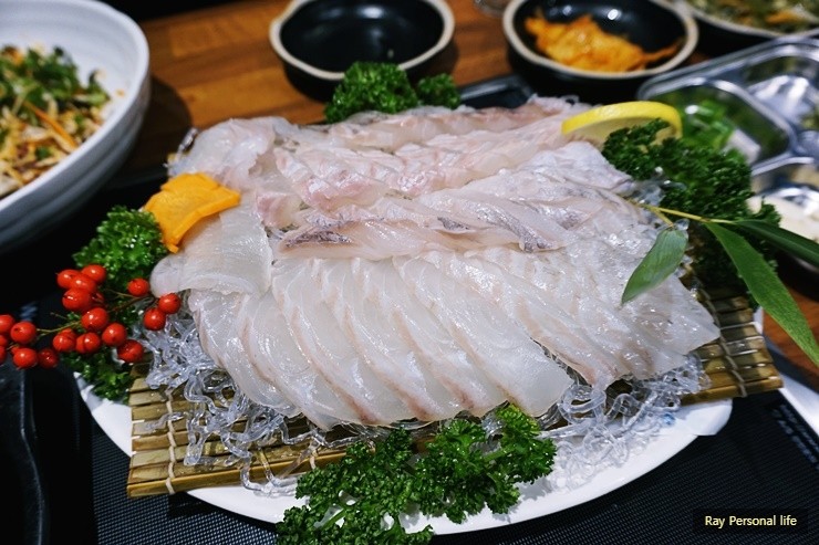  신시가지 회맛집 태경수산에서 저녁을 먹고 왔답니다!