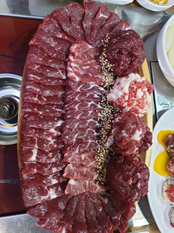  광주 서구 쌍촌동 한우촌본점 생고기 생고기비빔밥 사골떡국  광주전남북청소업체 아이러브클린