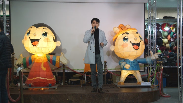  12/04 서울풍물시장 수요음악회 권률님과 함께 춤이 절로 나오는 공연!