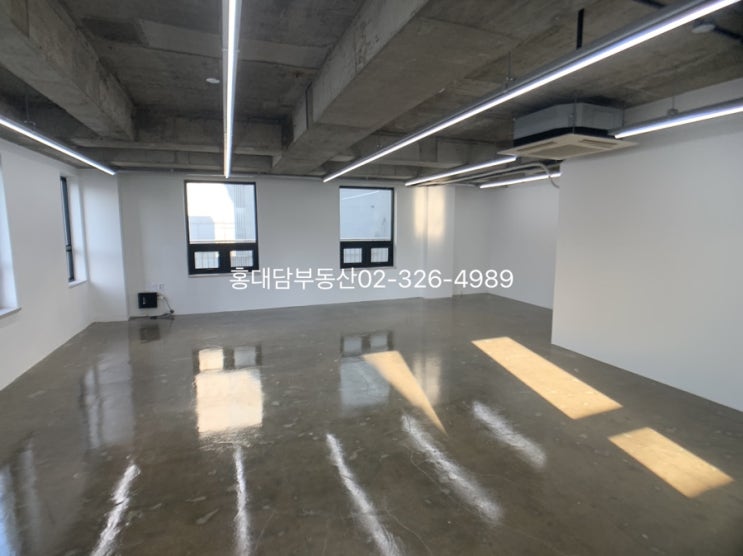  채광 good 위치 good 역세권홍대사무실임대
