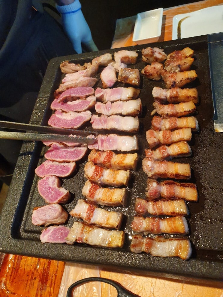  건대 맛집 하남돼지집에서 미친 삽결살 포식하다~^^