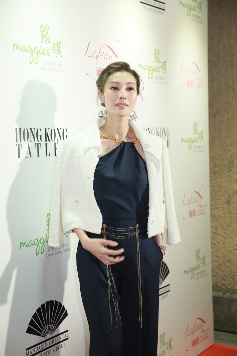 이가흔, 49세 나이잊은 ‘원조혼혈 홍콩여신’…아빠·아들은 ‘붕어빵’ : 네이버 블로그