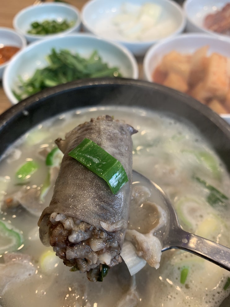 한양대 인근 사근동 국밥집 '참진한순대국'