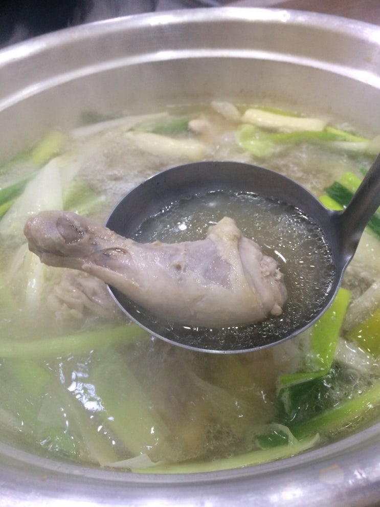 동대문 원조의 맛 시원한 국물이 일품인 명동닭한마리 불당점 / 천안식후감