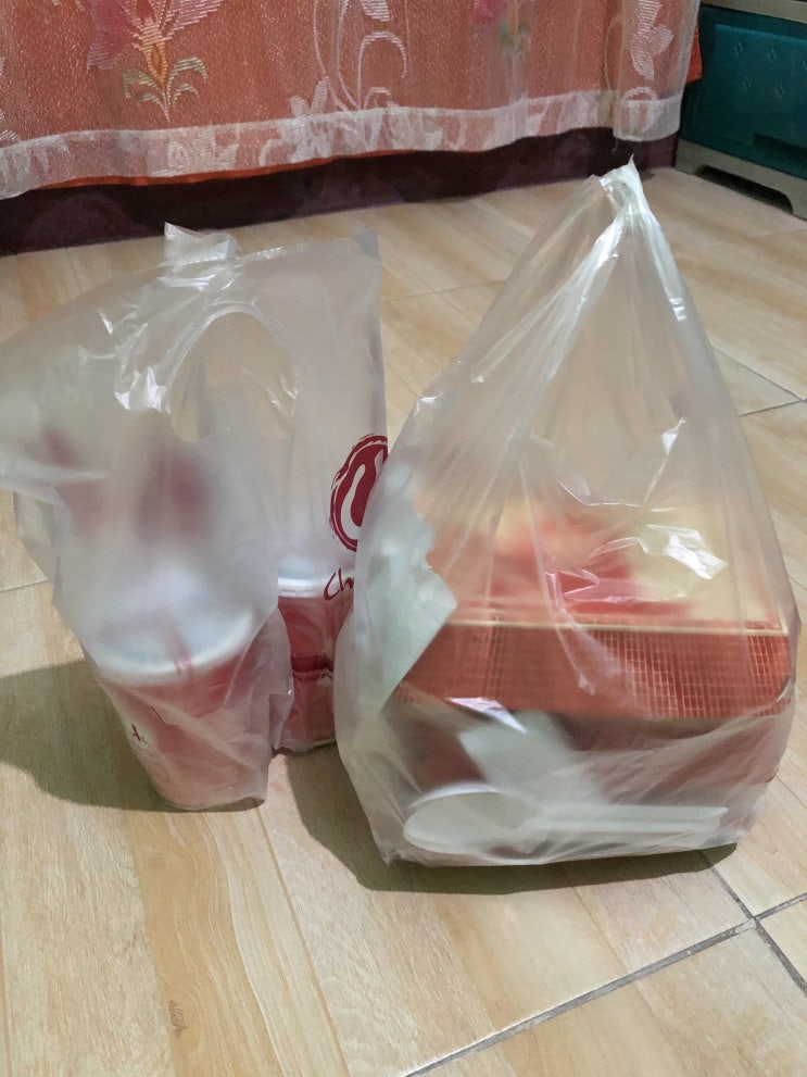  필리핀. 새벽에 배가 고파 주문한 '차우킹'