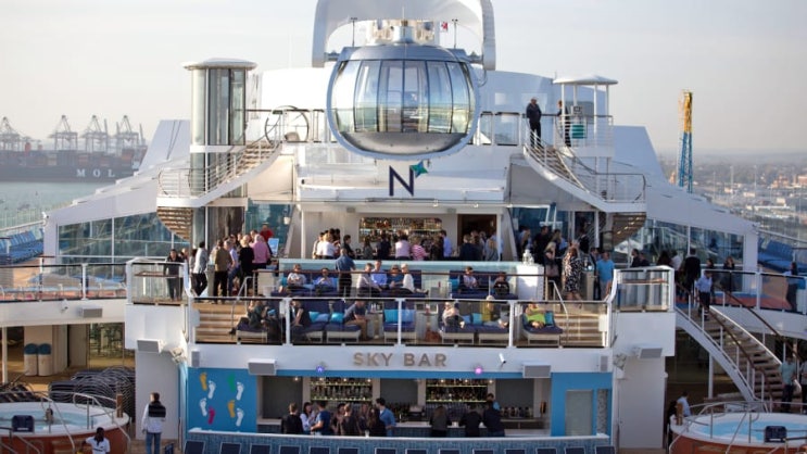  로얄캐리비안크루즈  Quantum of the Seas