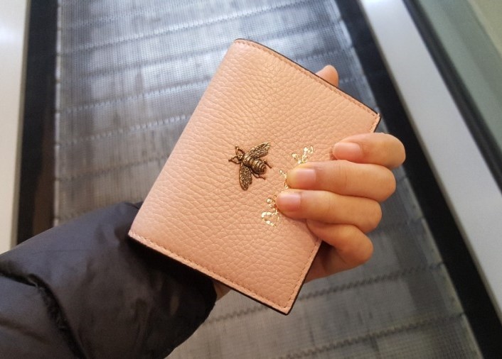 괌 여자 구찌 카드지갑 핑크 꿀벌 미니 반지갑