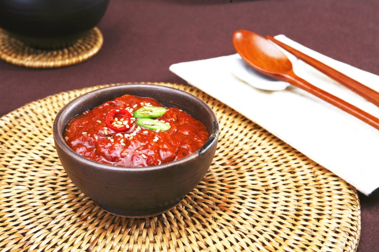  고기의 감칠맛을 더해주는 갈치속젓