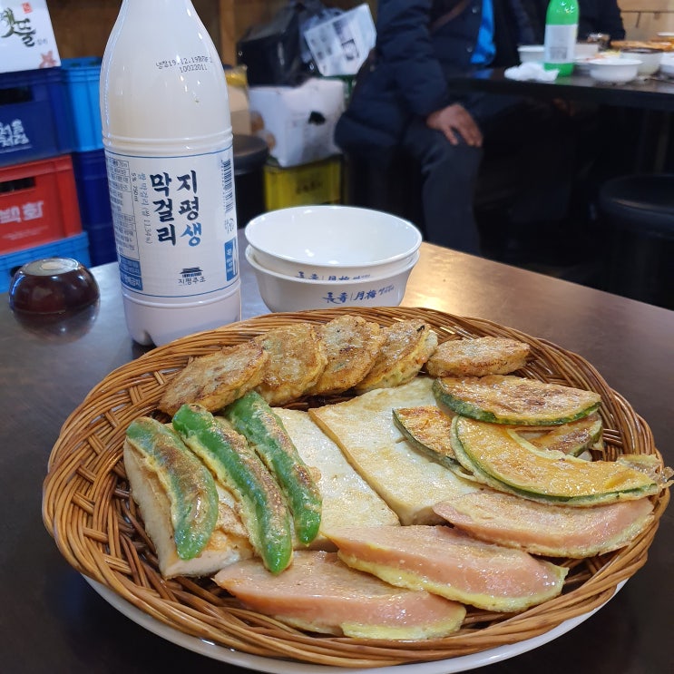 영등포 전집: 오늘같이 비오는날엔 <전주전집>에서 막걸리!!