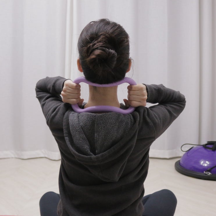  요가링, 필라테스 소도구로 스트레칭 하기