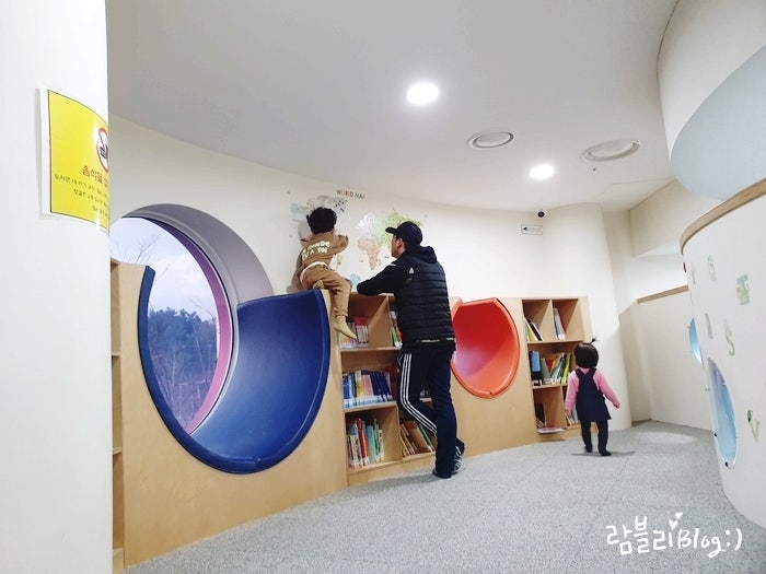 호식이두마리치킨 전하점 사진 2