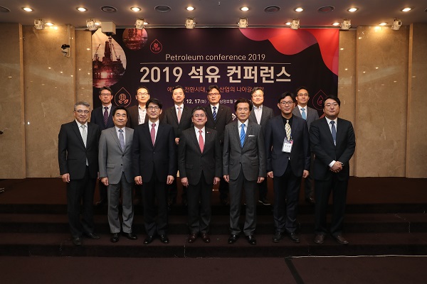 “미국, 석유시장 뒤흔들 공룡…2020년 두바이유, 배럴당 60달러선 예상” “미국, 석유시장 뒤흔들 공룡…2020년 두바이유, 배럴당 60달러선 예상”