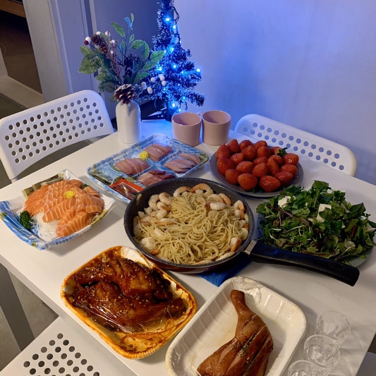  [Journal] 송년회 2차는 대배우(가 될) 박진송님과 함께하였읍니다 + 쓸모없는 선물 증정식️