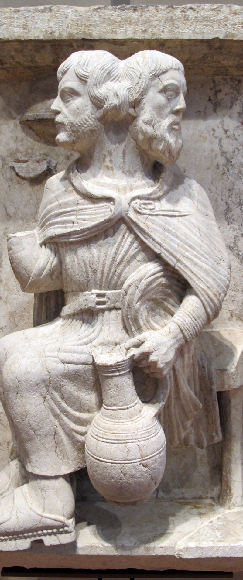 야누스가 축복받은 한 해를 알리고 있습니다! : 네이버 블로그