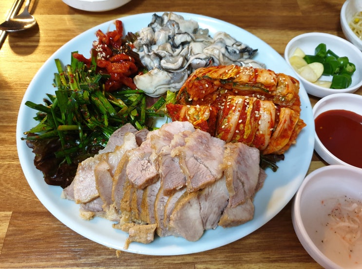  시청/북창동 맛집 겨울이니 굴보쌈