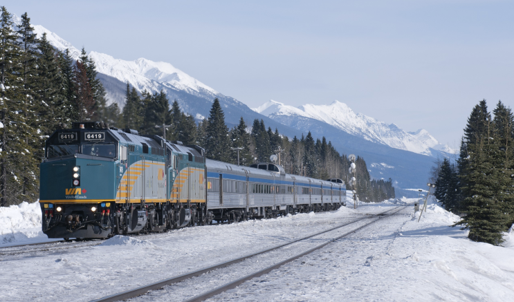 [캐나다 횡단열차] Via Rail 기상악화와 기계 결함 문제로 최대 40시간 지연