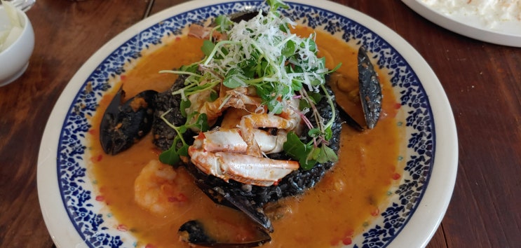 연희동맛집 마우디(MAUDIE) : )  한국에서 만나는 서양가정식! 3개 메뉴 리뷰 데이트 코스 추천
