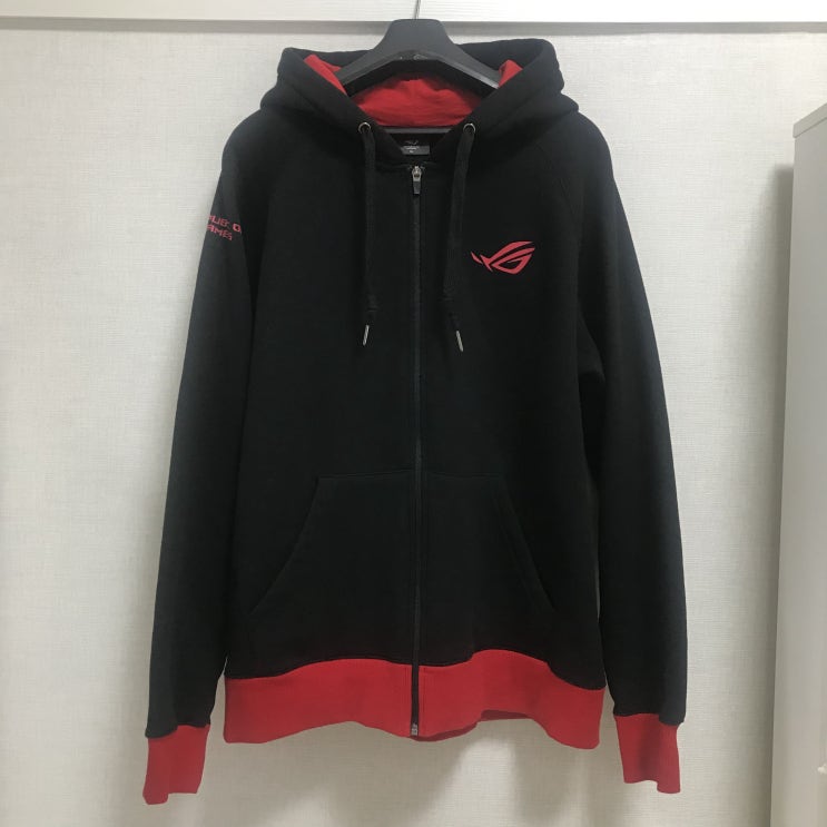 ROG 집업 후드티 예쁘네요 데일리룩으로 추천!