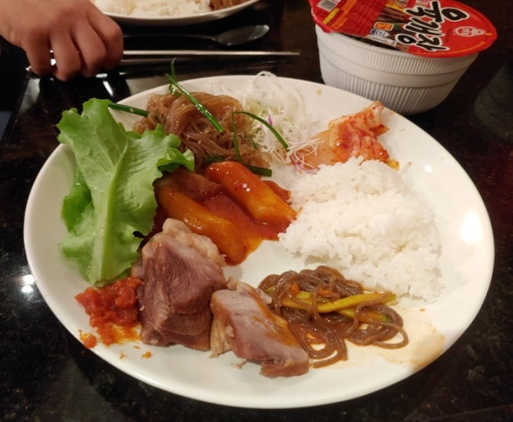  강남 판도라, 가성비갑 점심부페