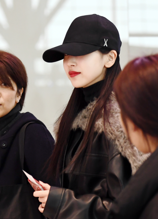 TWICE Mina's Hat: VARZAR Ball Cap