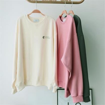  월드맨투맨 (23,900원)
