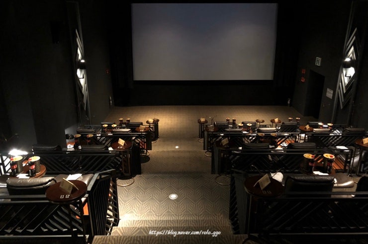 코엑스 영화관 메가박스 더 부티크 스위트룸/ A열 관람 후기 : 네이버 블로그 코엑스 영화관 메가박스 더 부티크 스위트룸/ A열 관람 후기 : 네이버 블로그