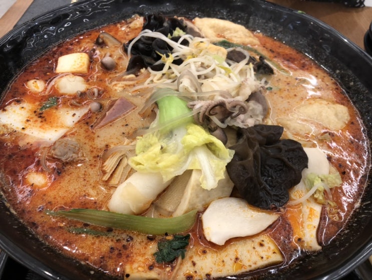  안산 맛집 롯데백화점 안산점 식당 추천 - 신룽푸마라탕
