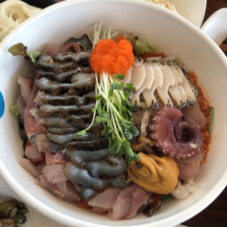  [청초수물회 - 속초맛집(feat.3대물회)]