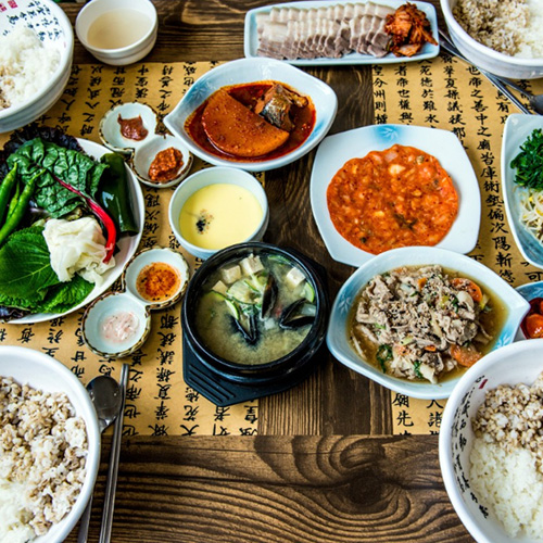  임신 중 안전하게 요리하고 먹기
