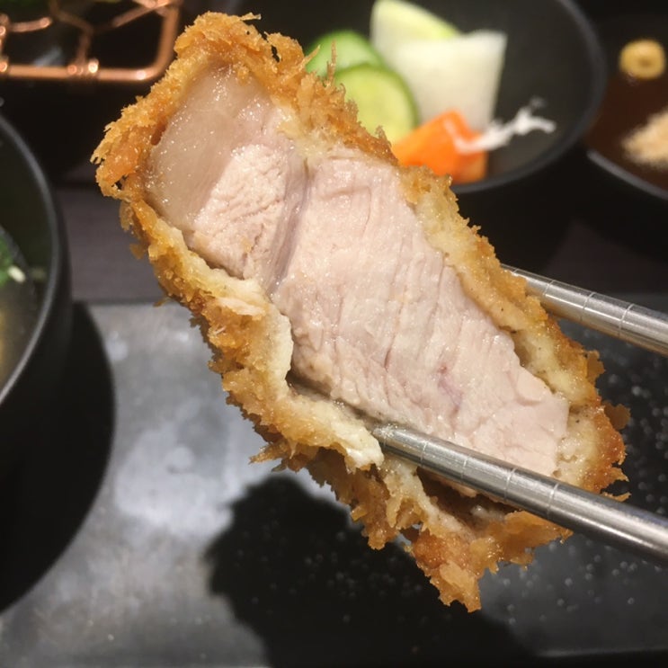  홍대 돈까스 맛집 정돈 너무 깔끔한 맛!
